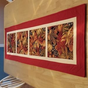 Thanksgiving/Fall quilted table runner